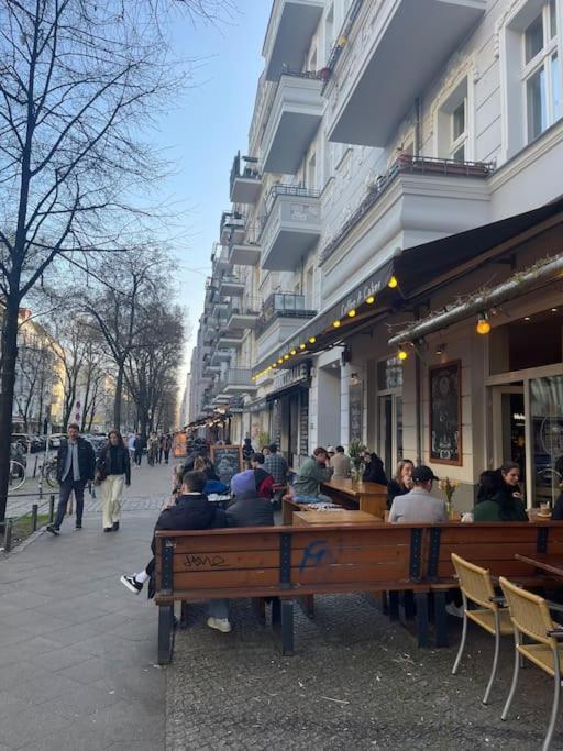 2 Zimmer Apartment Mit Parkplatz Берлин Екстериор снимка