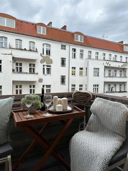2 Zimmer Apartment Mit Parkplatz Берлин Екстериор снимка